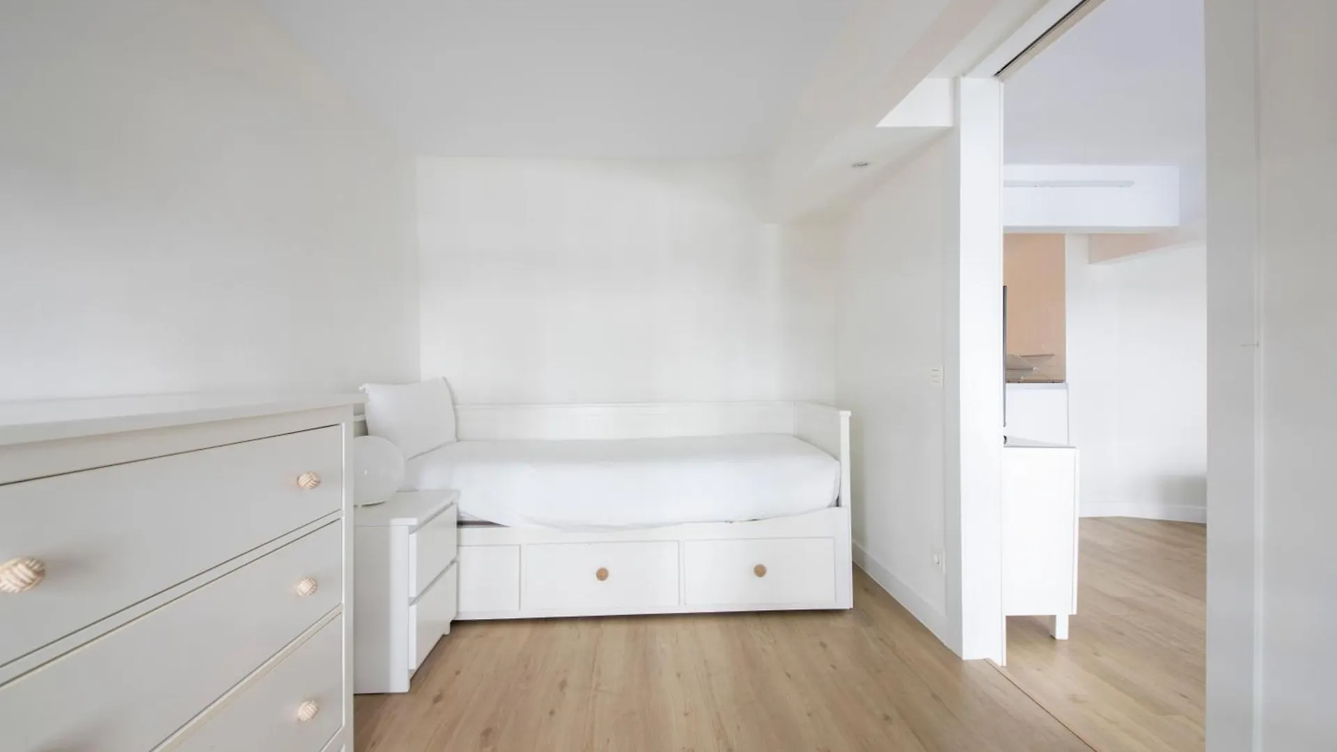 Surf Beach Hideaway San Sebastián España